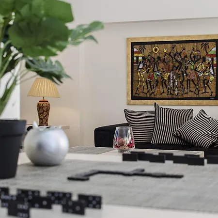 Joy * Olhos de Agua (Albufeira)