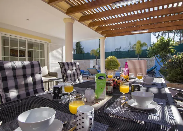 Joy Olhos de Agua (Albufeira)